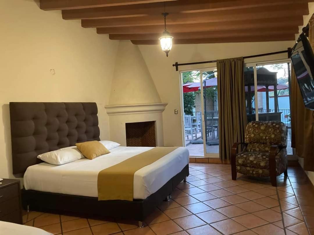 Hotel Maria Emilia Cuernavaca Amatitlán Zewnętrze zdjęcie